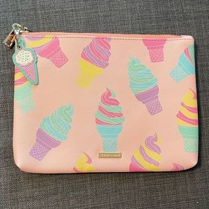 Studio DIY Can't Clutch This Ice Cream Clutch Purse With Keychain